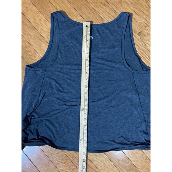 Lululemon Watch Me Flip Tank 6 - Picture 8 of 8